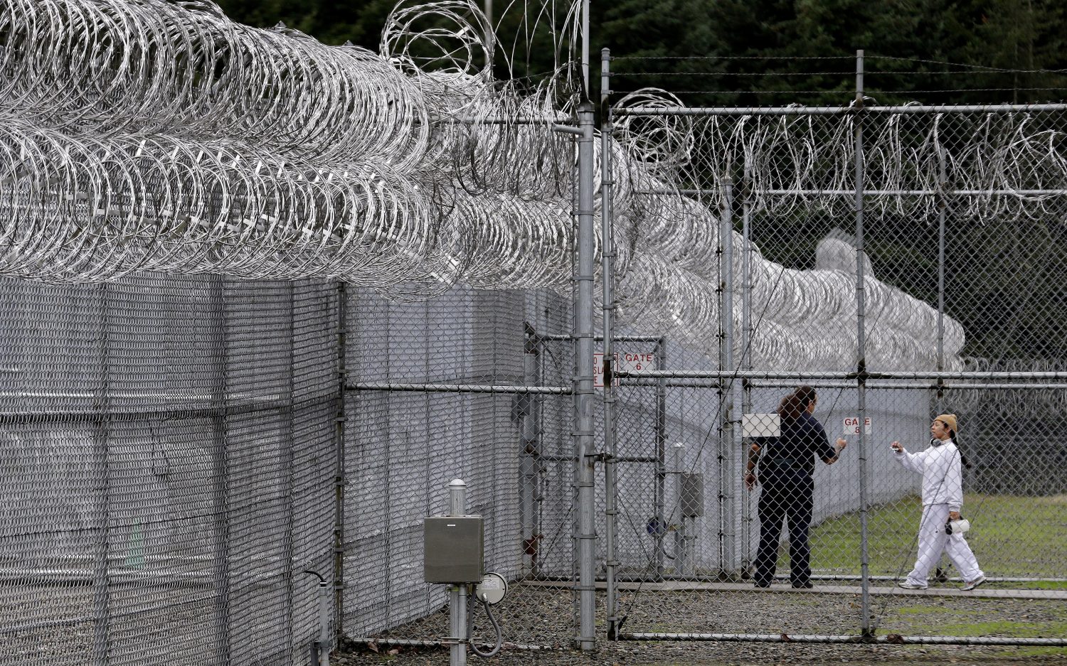 Transgender policies make cross-sex prison transfers a breeze